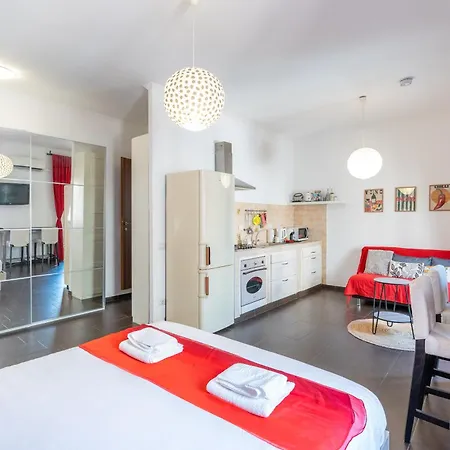 Rome-elegant Space Near Metro With Ac *